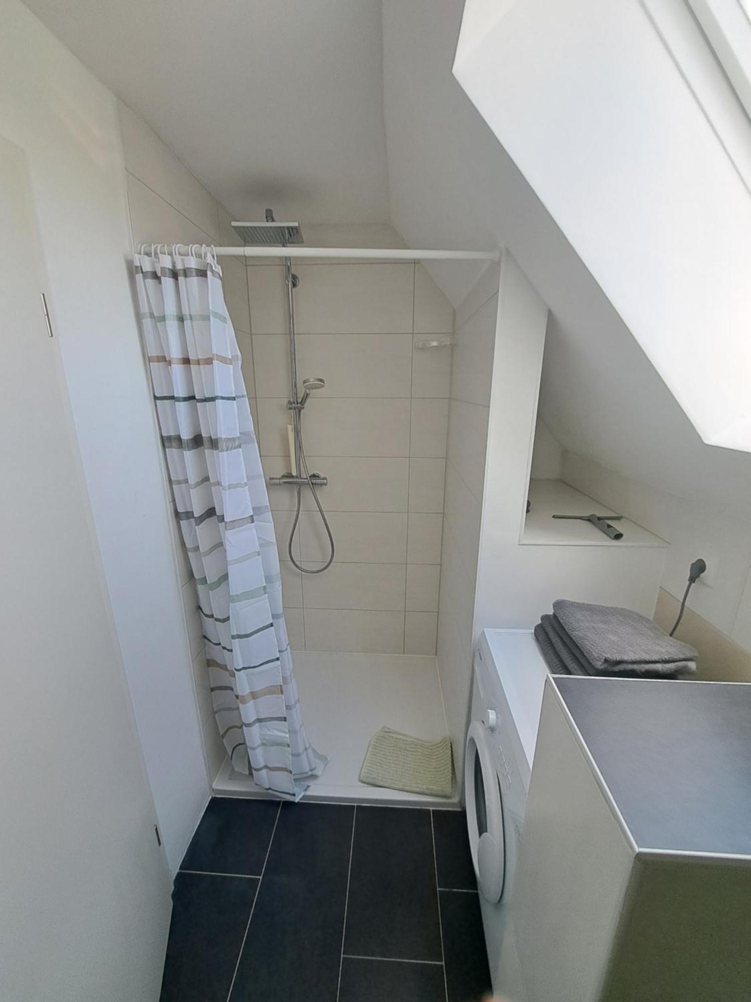 Wunderschoenes 2 Zimmer Apartment Inkl. Parkplatz Asbach  Exteriér fotografie